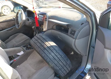 2008 Toyota Sienna Le z USA, uszkodzony, nr VIN 5TDZK23C78S161473